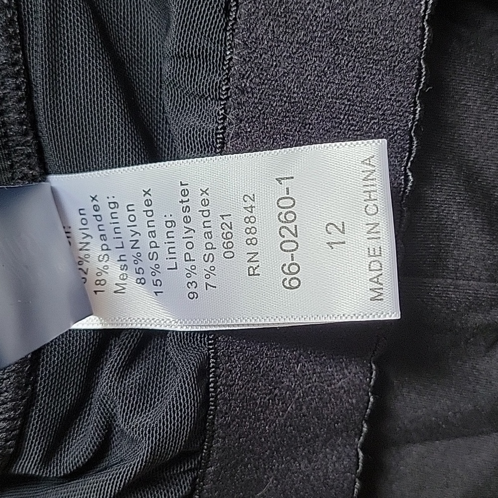 NWT- Swimsuits for All ‘Ruched Twist Front’ Control One Piece - Picture 8 of 8